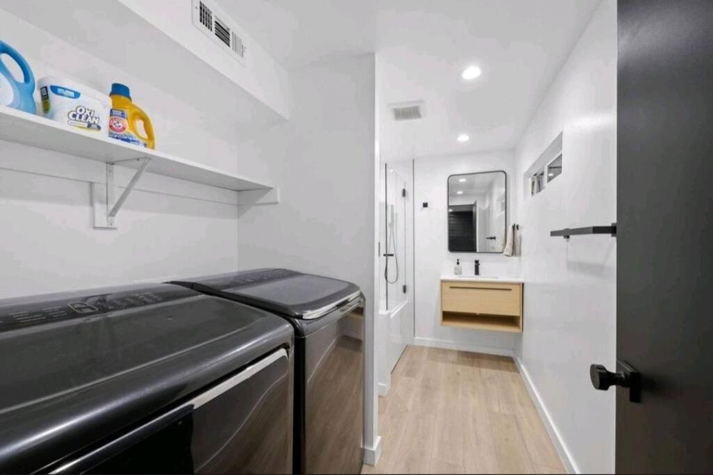 Updated Mountain Cabin Retreat With 180 Views Off Deck And Balcony Running Springs 외부 사진